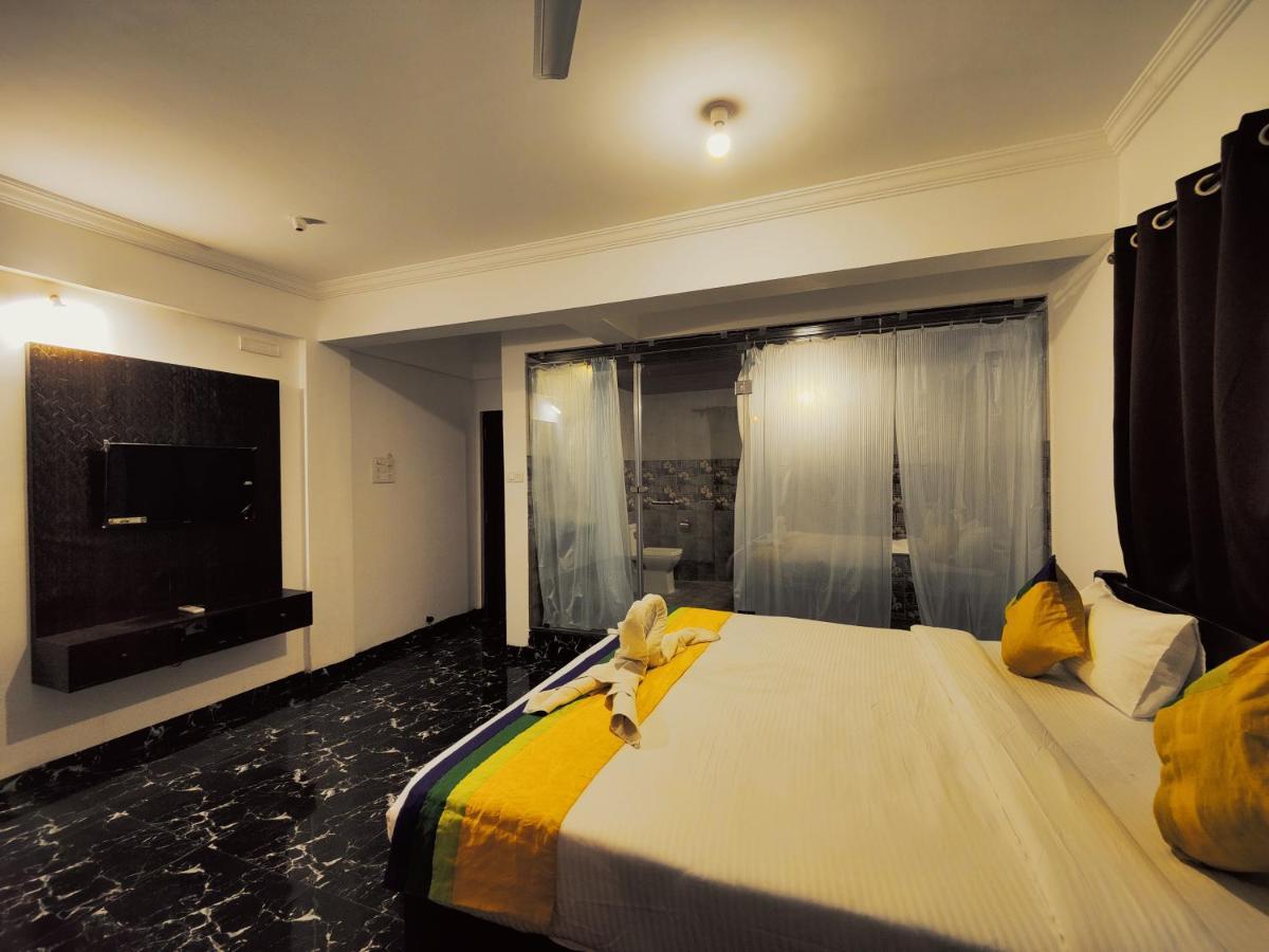 Hotel Innovation Inn Бага Екстер'єр фото