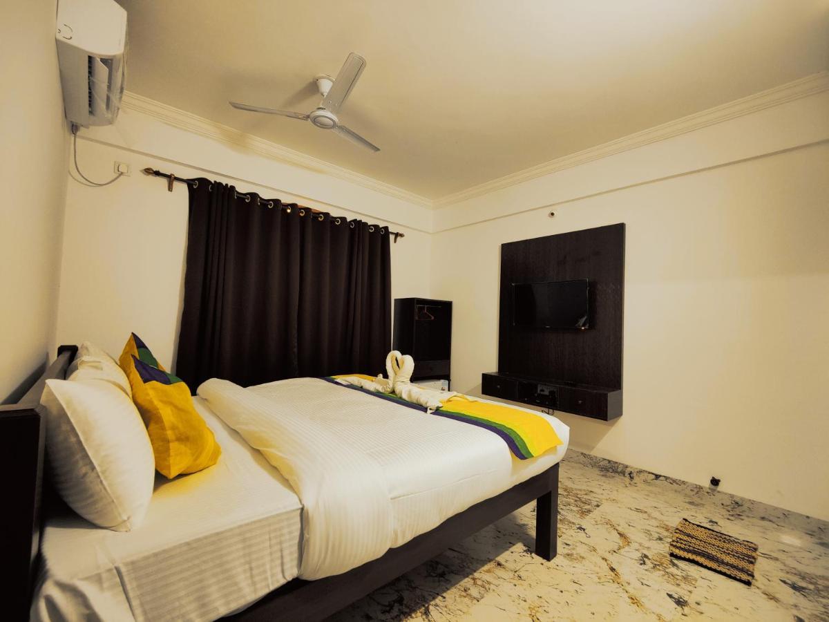 Hotel Innovation Inn Бага Екстер'єр фото